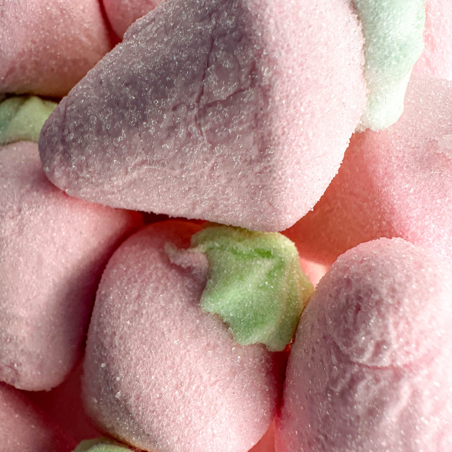 töltött epres pillecukor