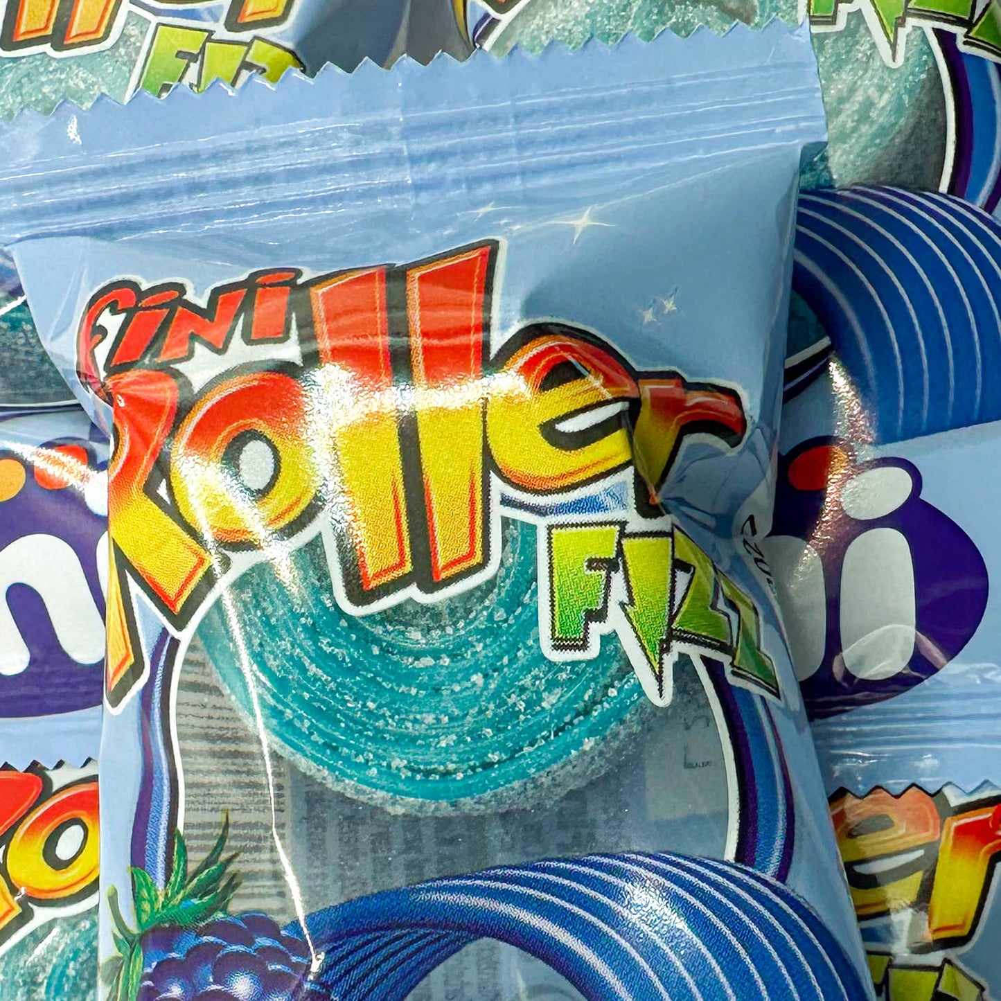 fini roller áfonyás szalag