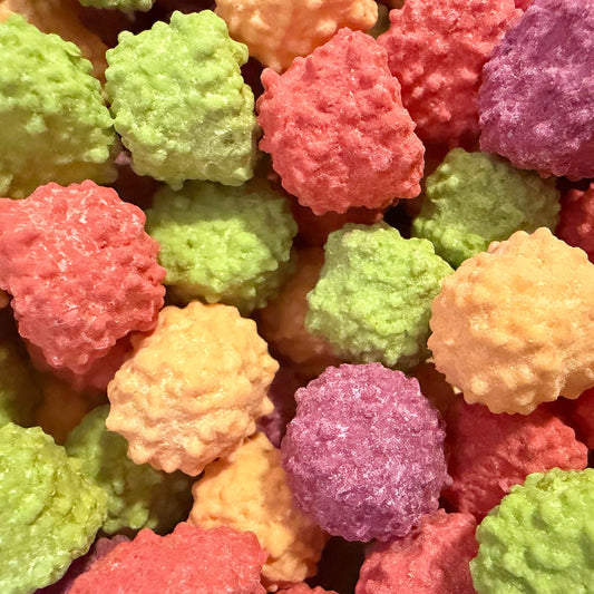 Hitschies Meteorite Sour Fruits 100 g – Savanyú Gyümölcsös Ropogós Golyók