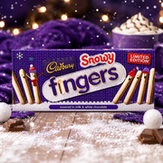 Cadbury Snowy Fingers Tej- és Fehércsokoládés Keksz 115 g