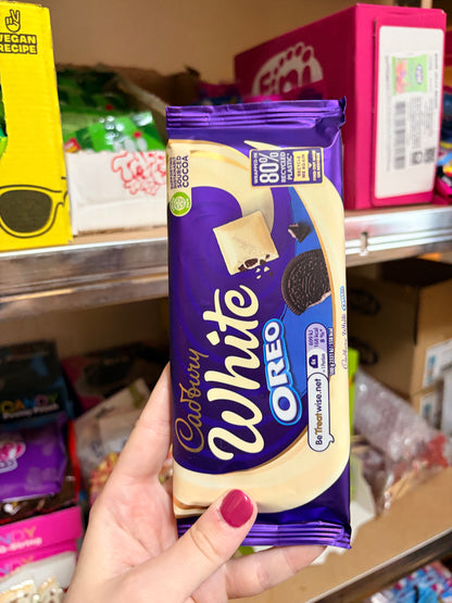 Cadbury Dairy Milk Oreo Szendvics Tejcsokoládé Kekszes Vaníliakrémes Töltelékkel 96g 2026.05.20