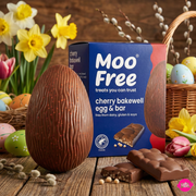 Moo Free Veganes Kirsch-Bakewell-Oster-Ei + Schokoladenriegel 135 g