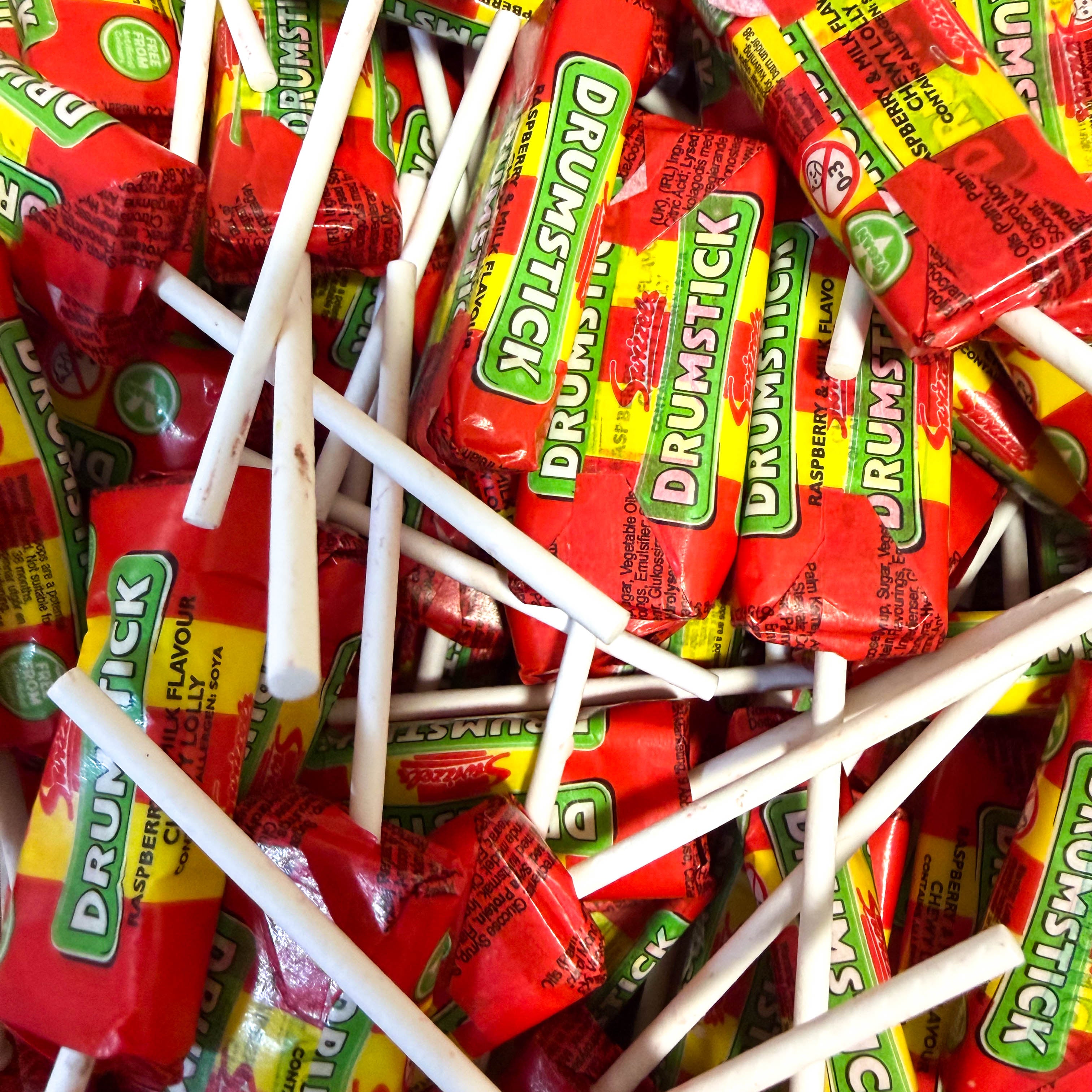 Swizzels Original Drumstick Lollies – Strawberry-Milk Gummy Candy 'Lollipop' 100g