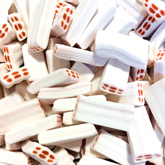 FiNi Eper Ízű Krémes Rágós Cukorka Szeletek 100 g