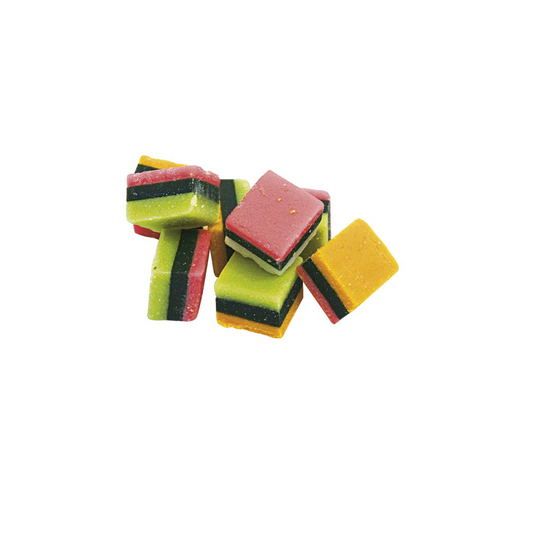 színes medvecukor kockák